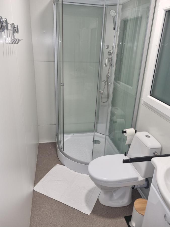 Hipo Camp Mobil Home Arta Пакоштане Экстерьер фото